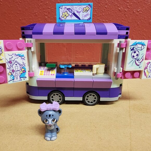 LEGO FRIENDS: Emma's Art Stand (41332) with Instructions - Picture 3 of 6